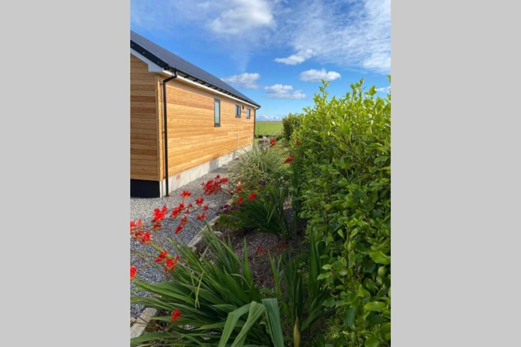 The Gallafield, Self Catering Bungalow , Stornoway ストーノウェー エクステリア 写真